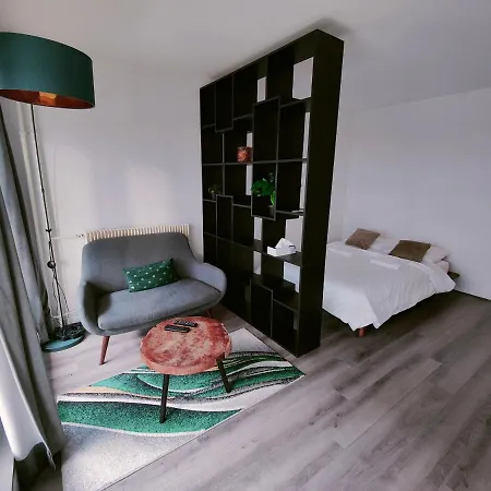 Charmant Studio Au Coeur De La Defense Appartement
